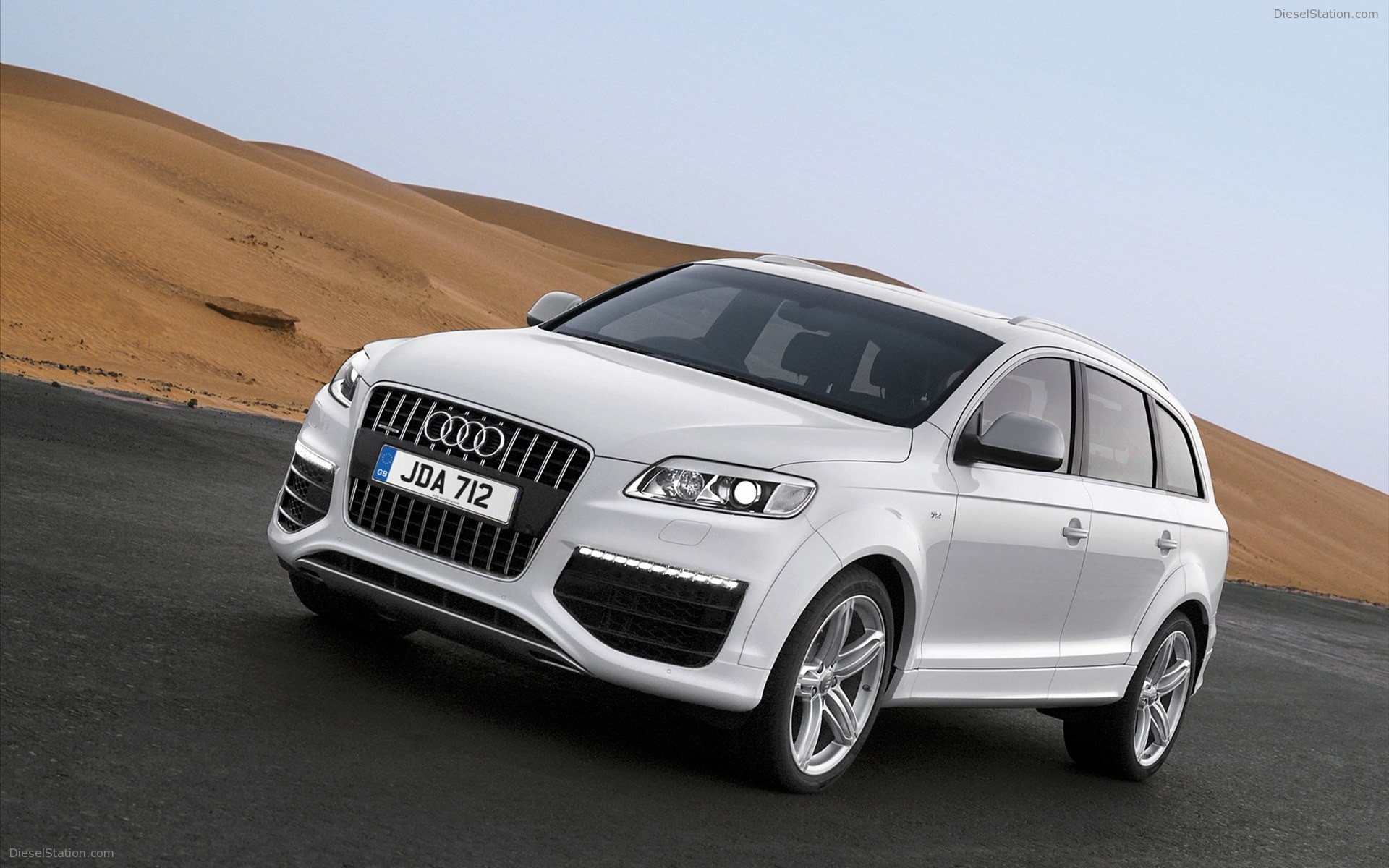 Audi Q7 V12 2010