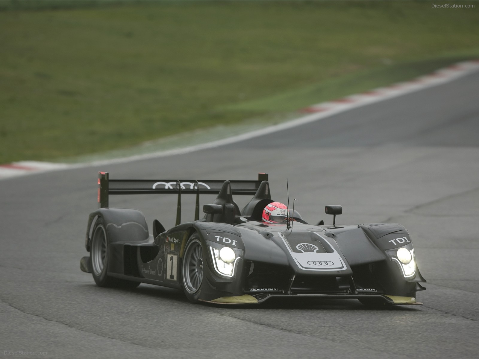 The New Audi R15 TDI 