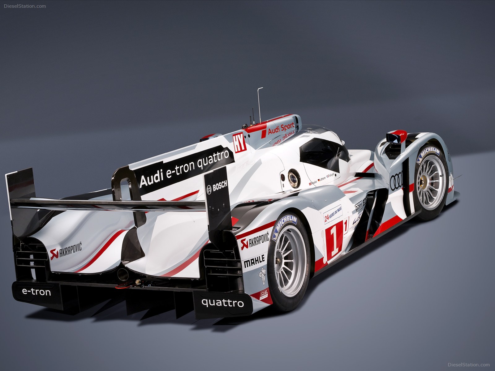 Audi R18 E Tron Quattro 2012