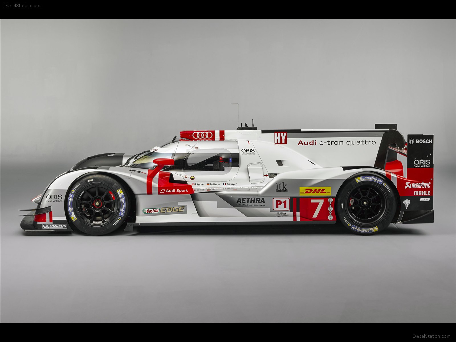 Audi R18 e-tron quattro 2015