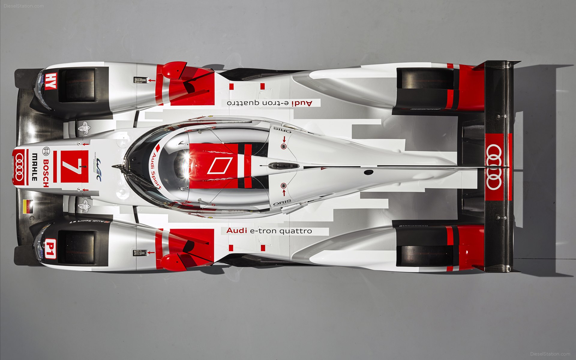 Audi R18 e-tron quattro 2015
