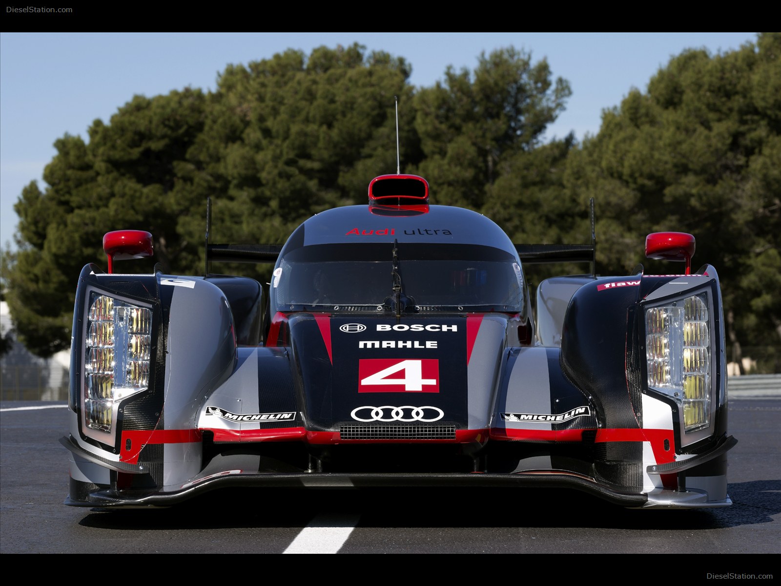 Audi R18 Ultra 2012