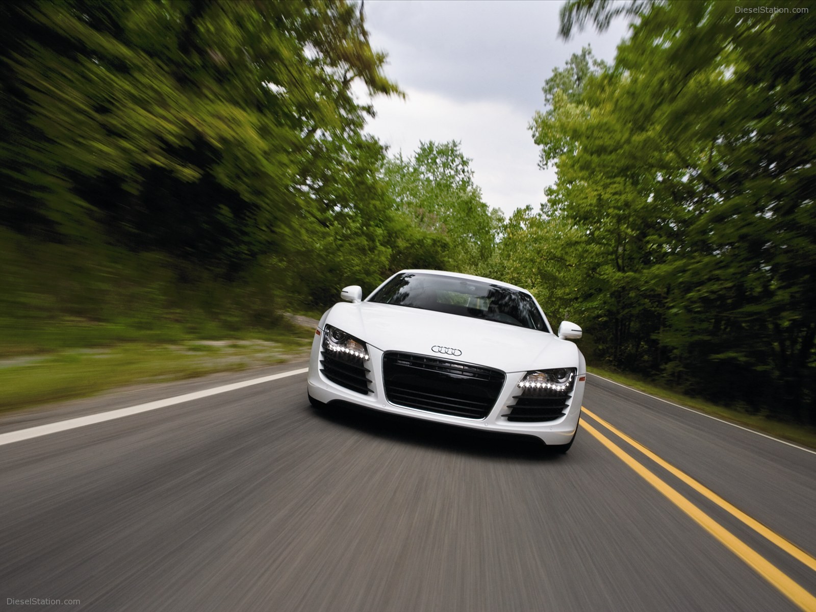 Audi R8 2011