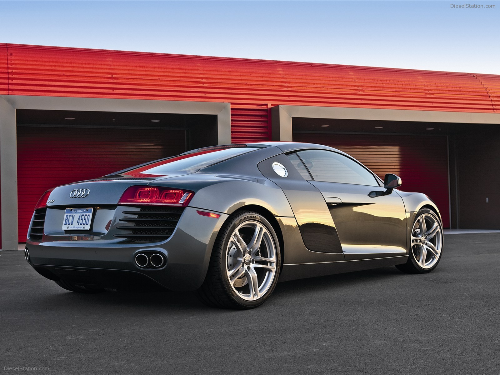 Audi R8 2011