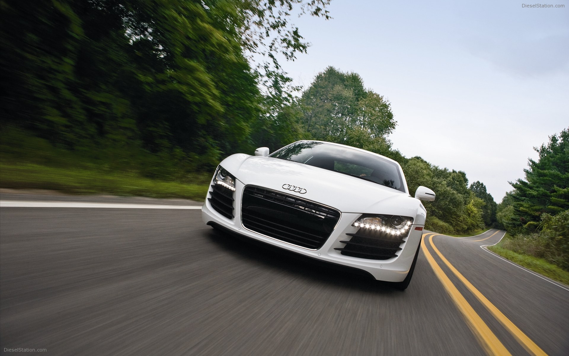 Audi R8 2011