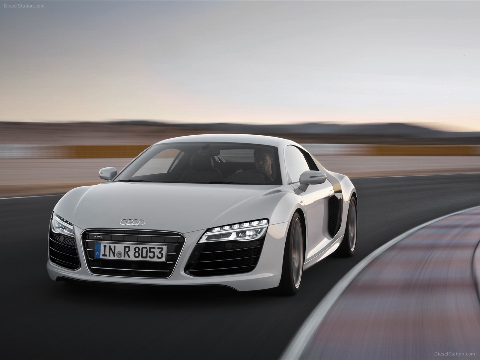 Audi R8 2013