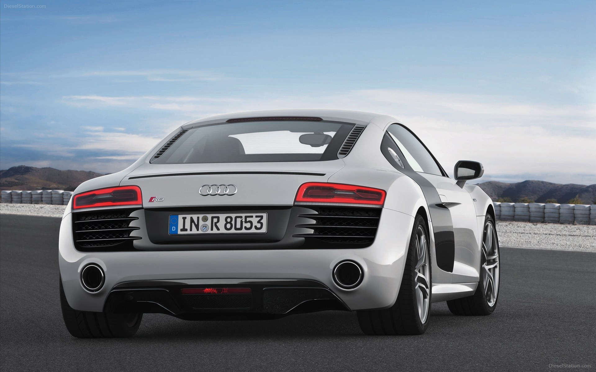 Audi R8 2013