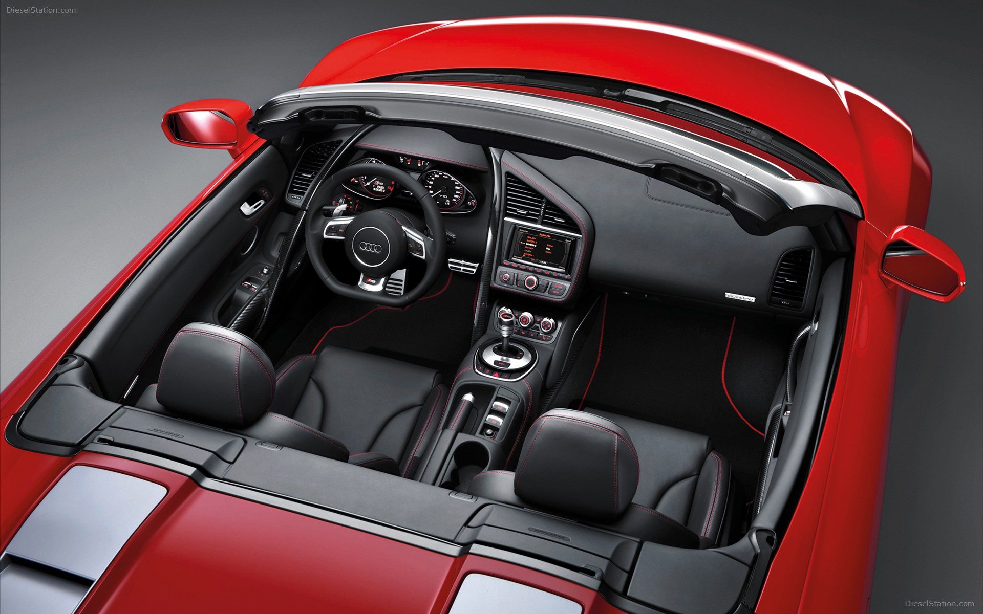 Audi R8 2013