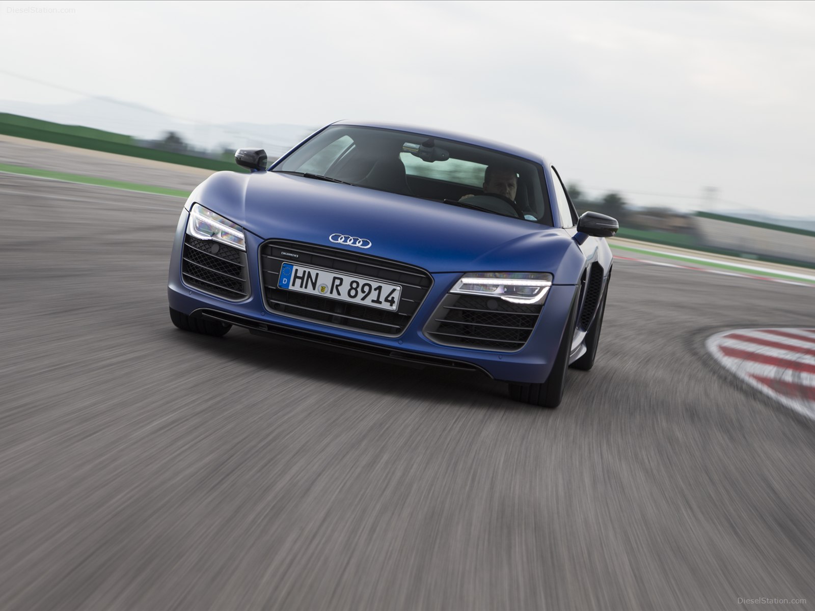 Audi R8 2014