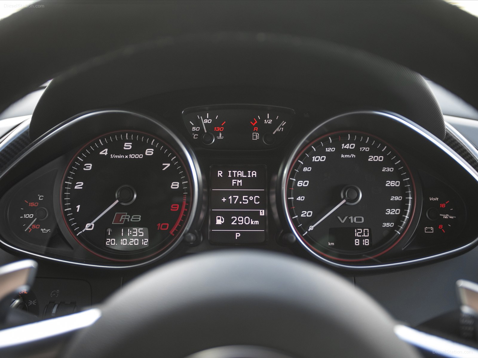 Audi R8 2014