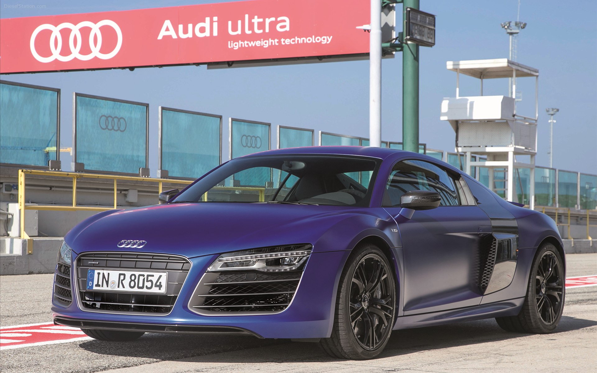 Audi R8 2014