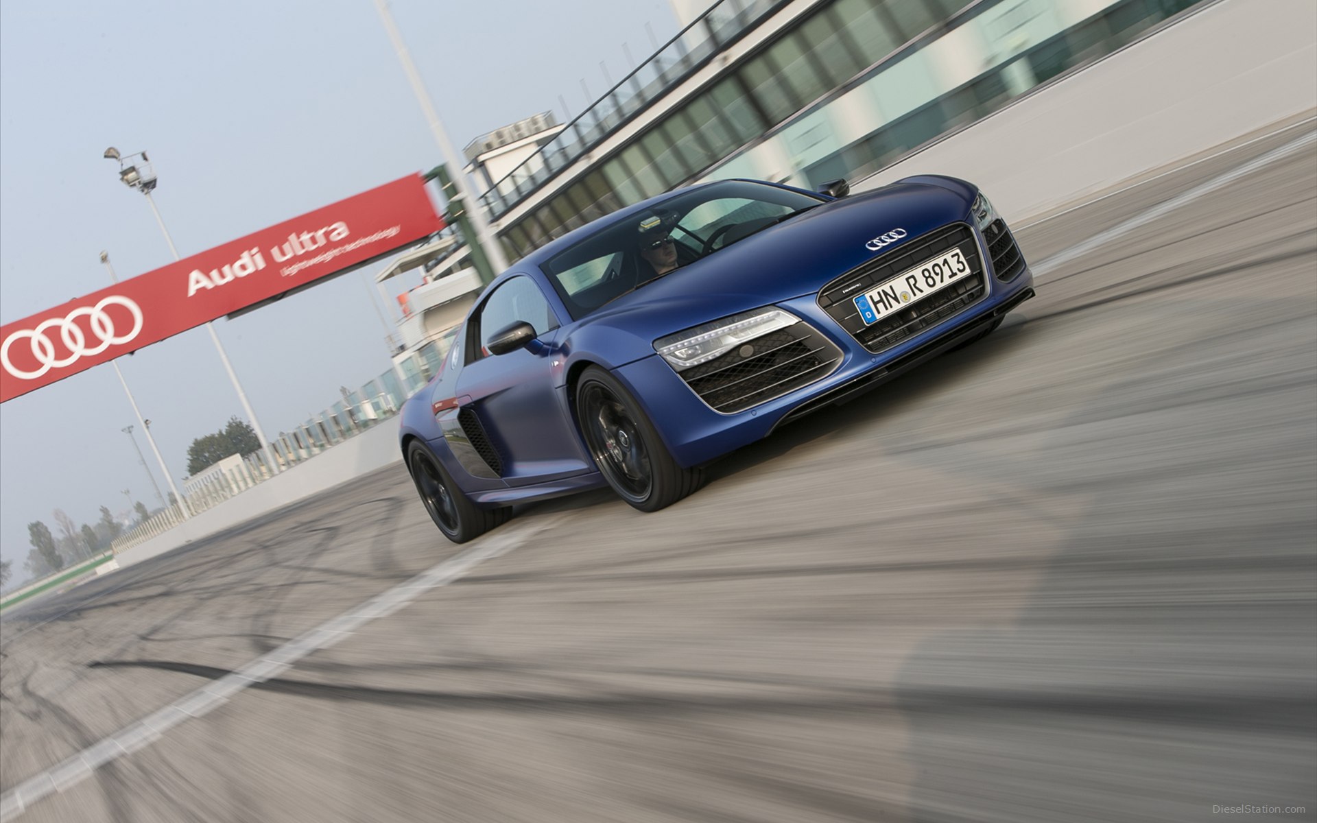 Audi R8 2014