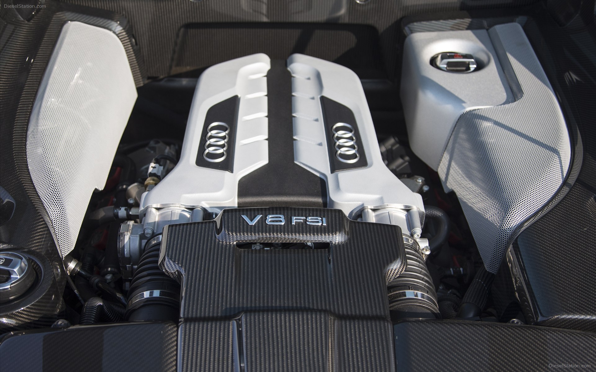 Audi R8 2014