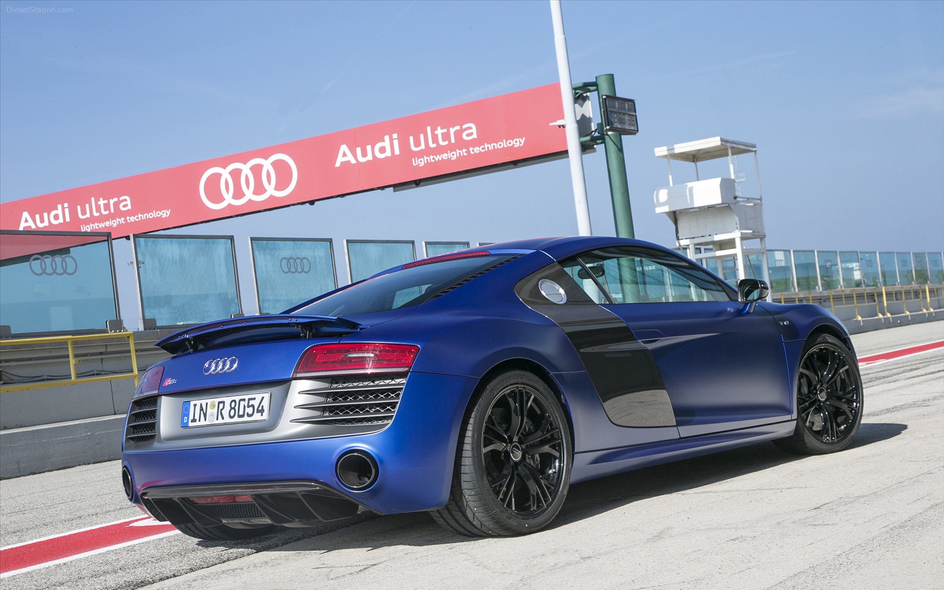 Audi R8 2014