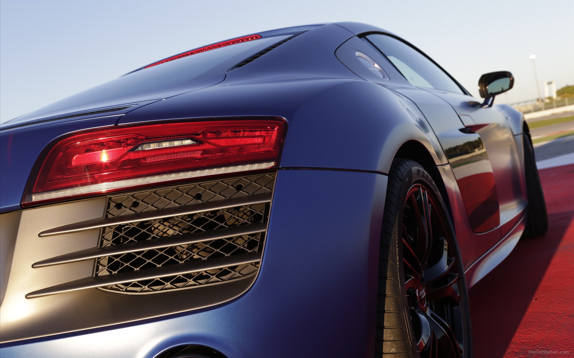 Audi R8 2014
