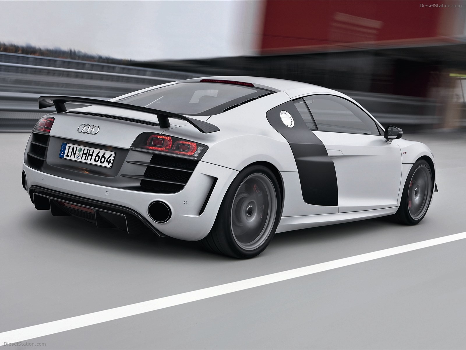 Audi R8 GT 2012