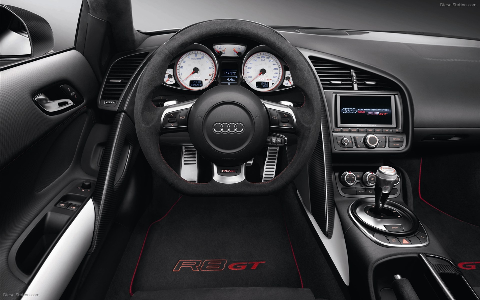 Audi R8 GT 2012