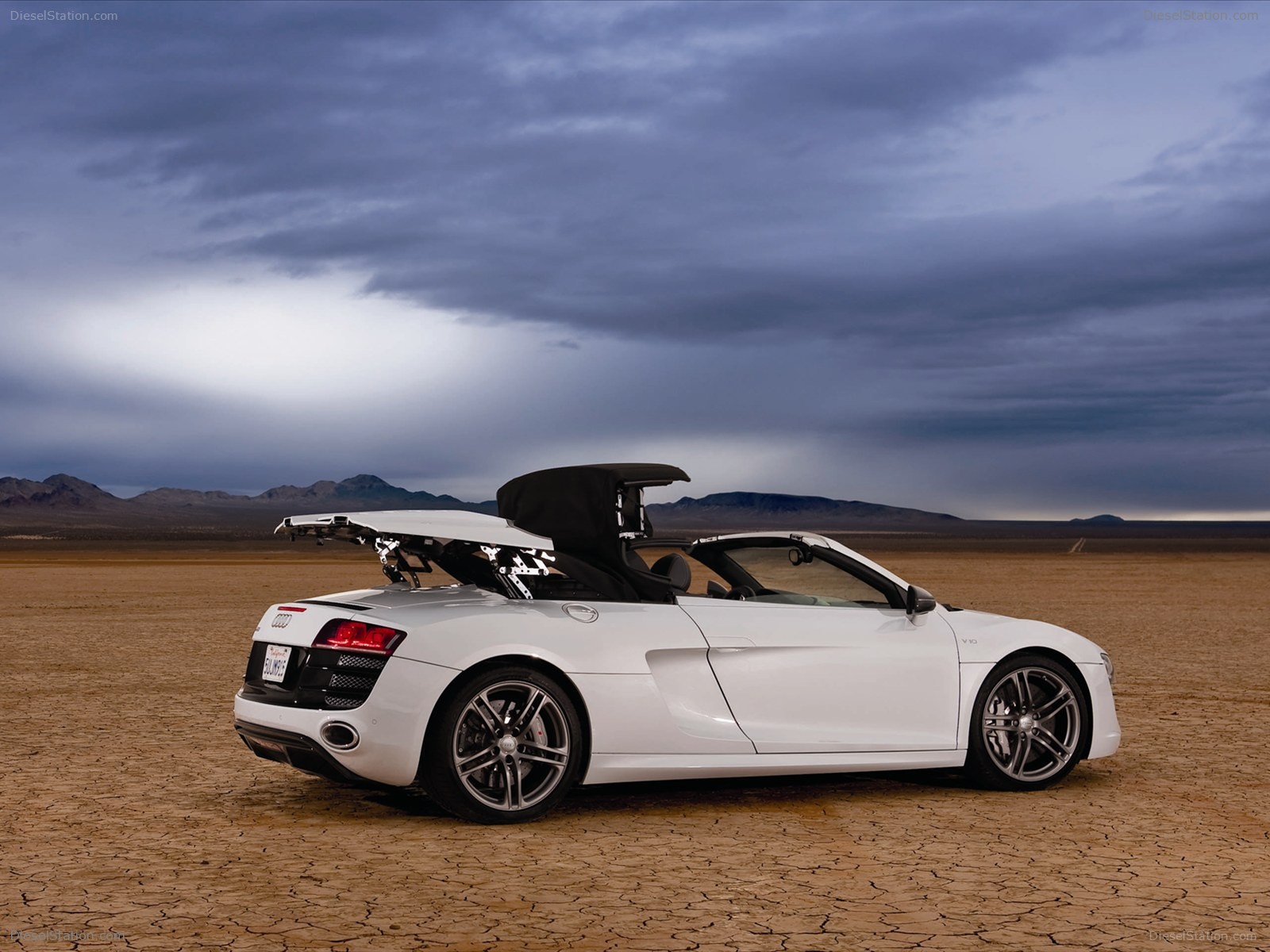 Audi R8 GT Spyder 2012