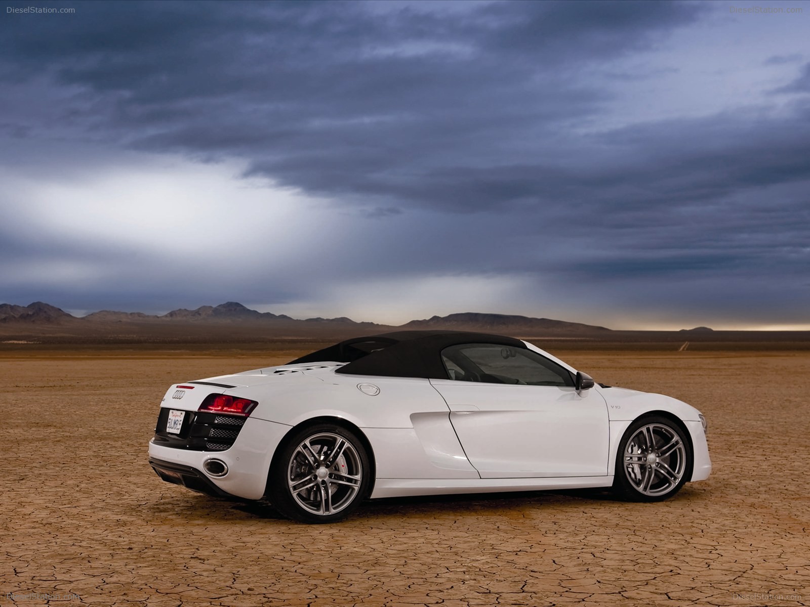 Audi R8 GT Spyder 2012
