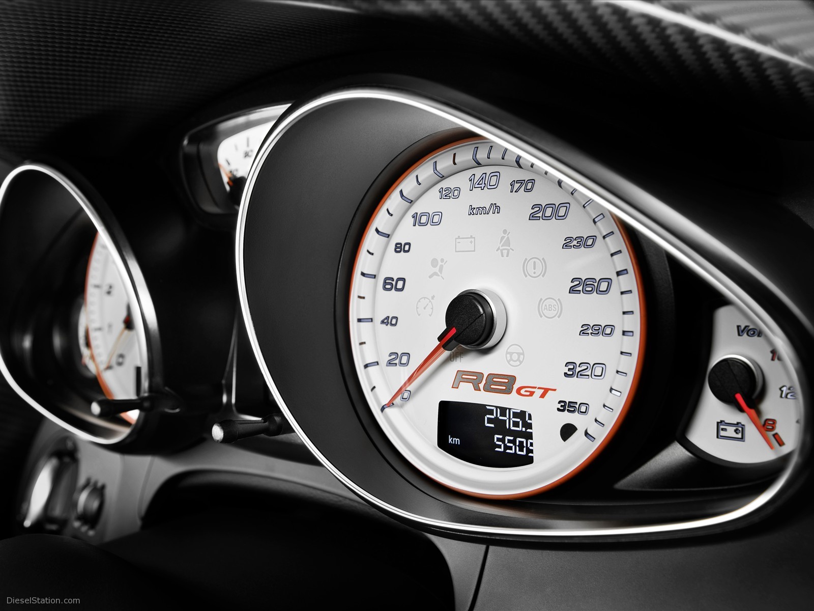 Audi R8 GT 2011