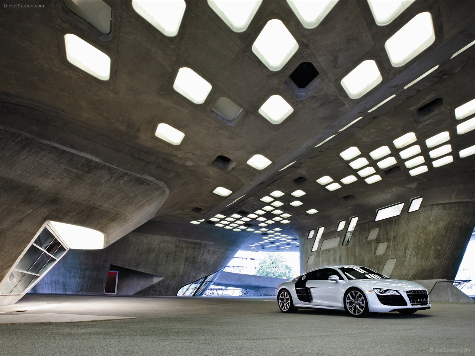 Audi R8 V10 5 2 FSI Quattro 2012