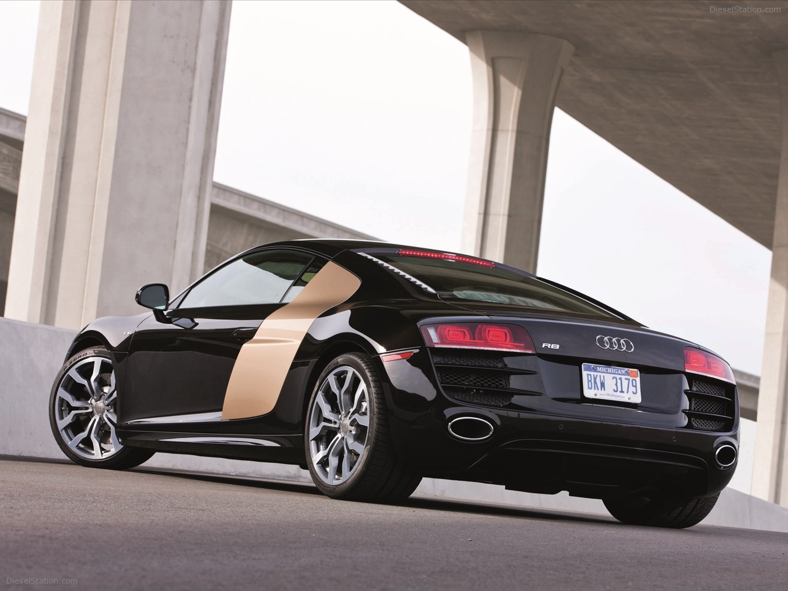 Audi R8 V10 FSI Quattro 2012