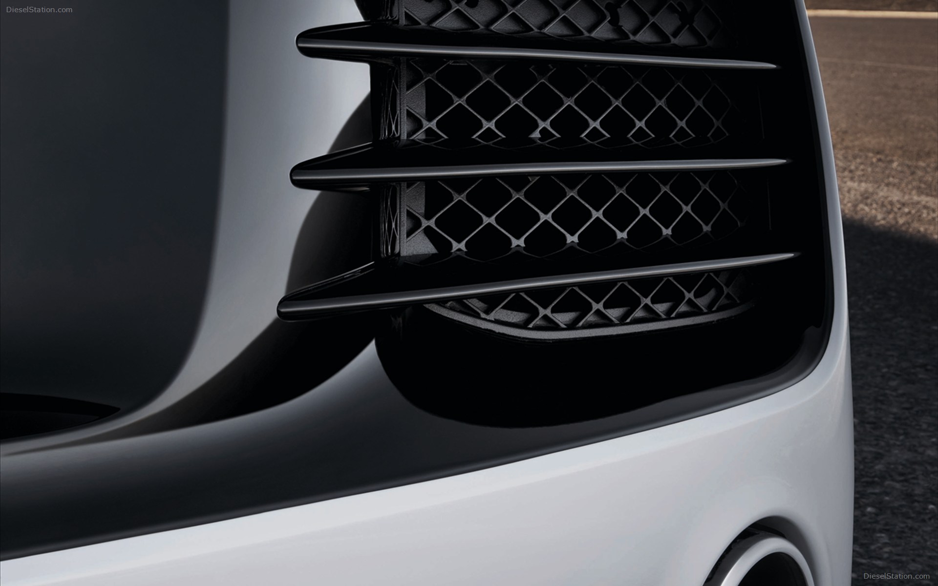 Audi R8 V10 Plus 2013