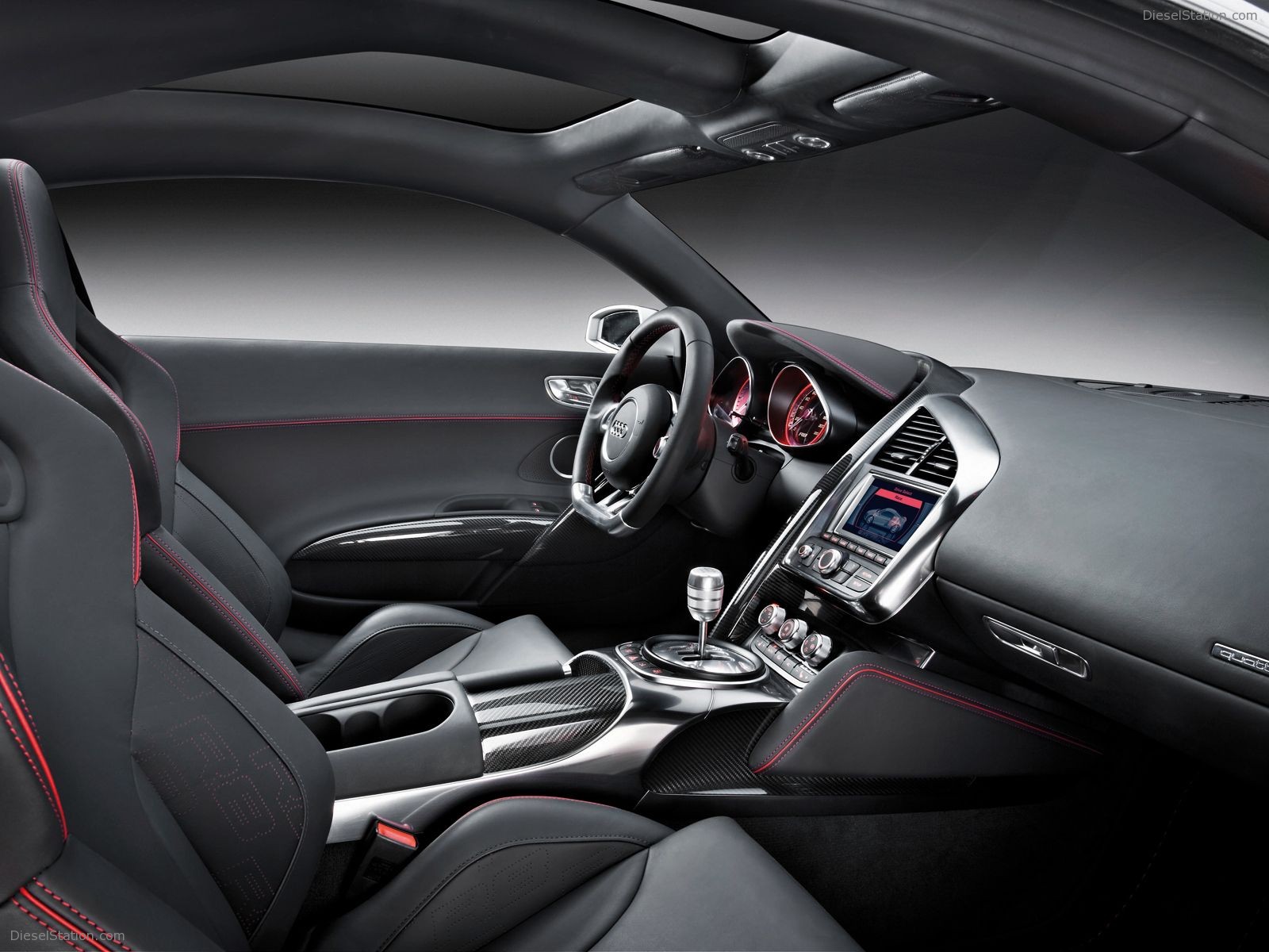 Audi R8 V12 TDI Concept Pics