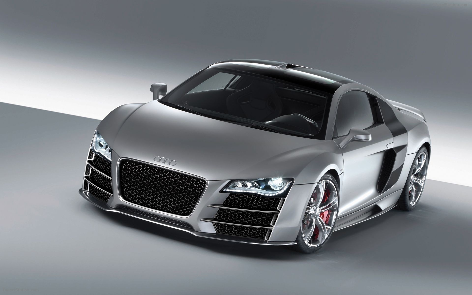 Audi R8 V12 TDI Concept Pics