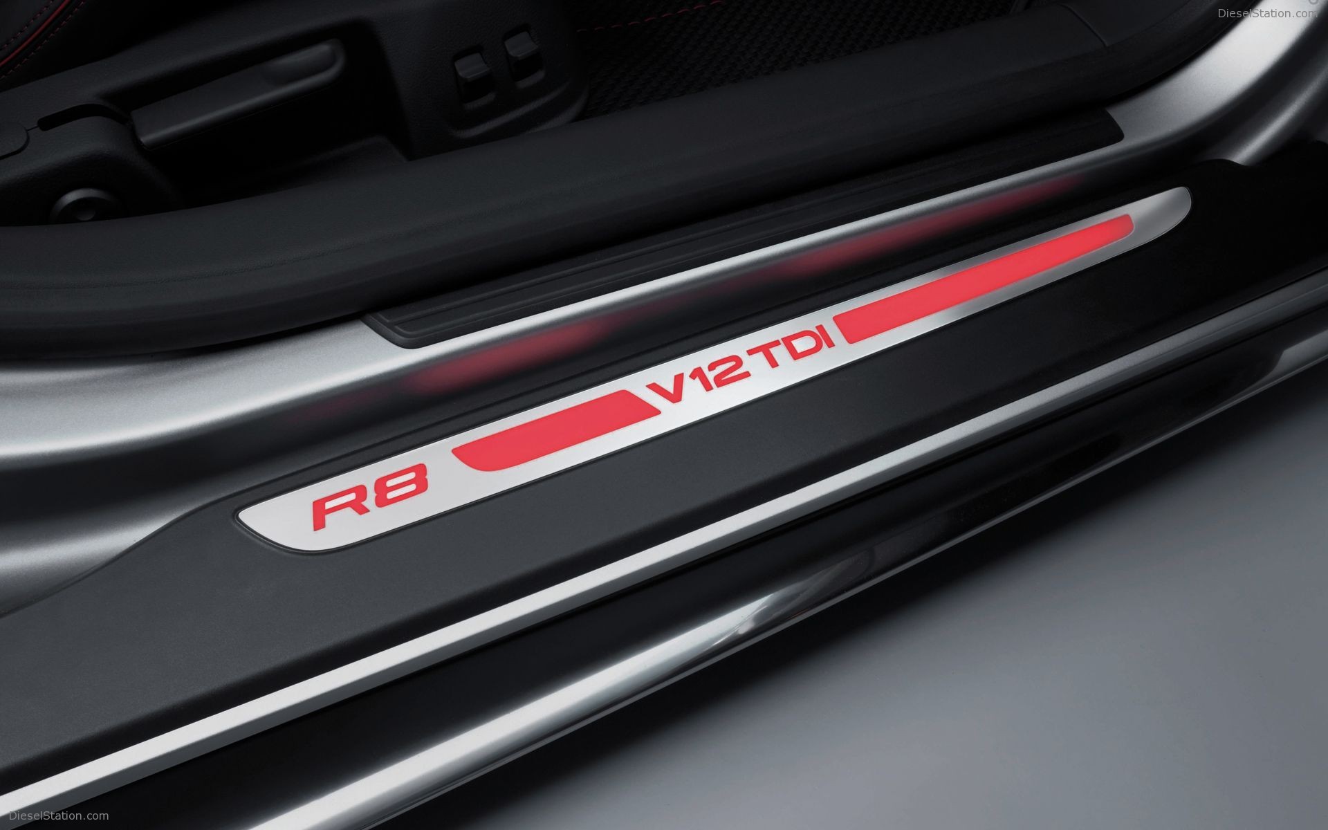 Audi R8 V12 TDI Concept Pics