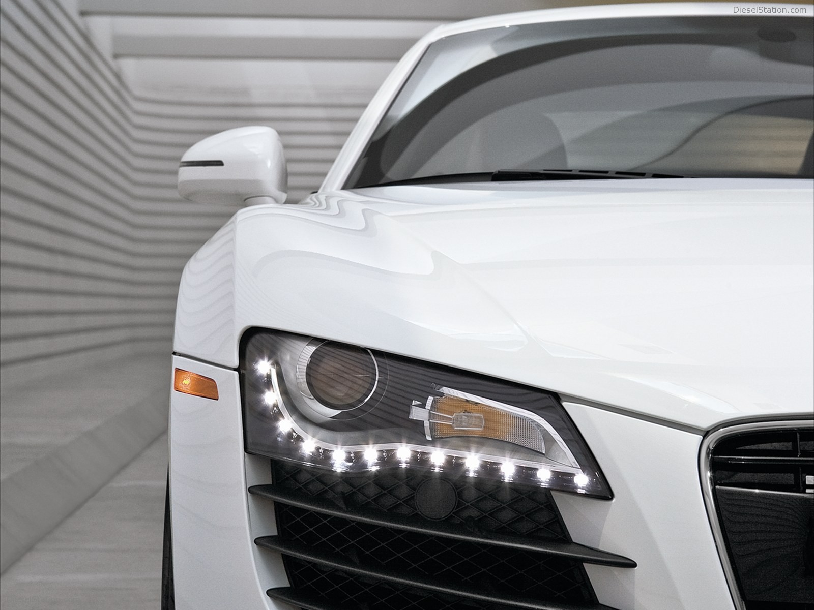 Audi R8 (V8) 4.2 FSI quattro 2011