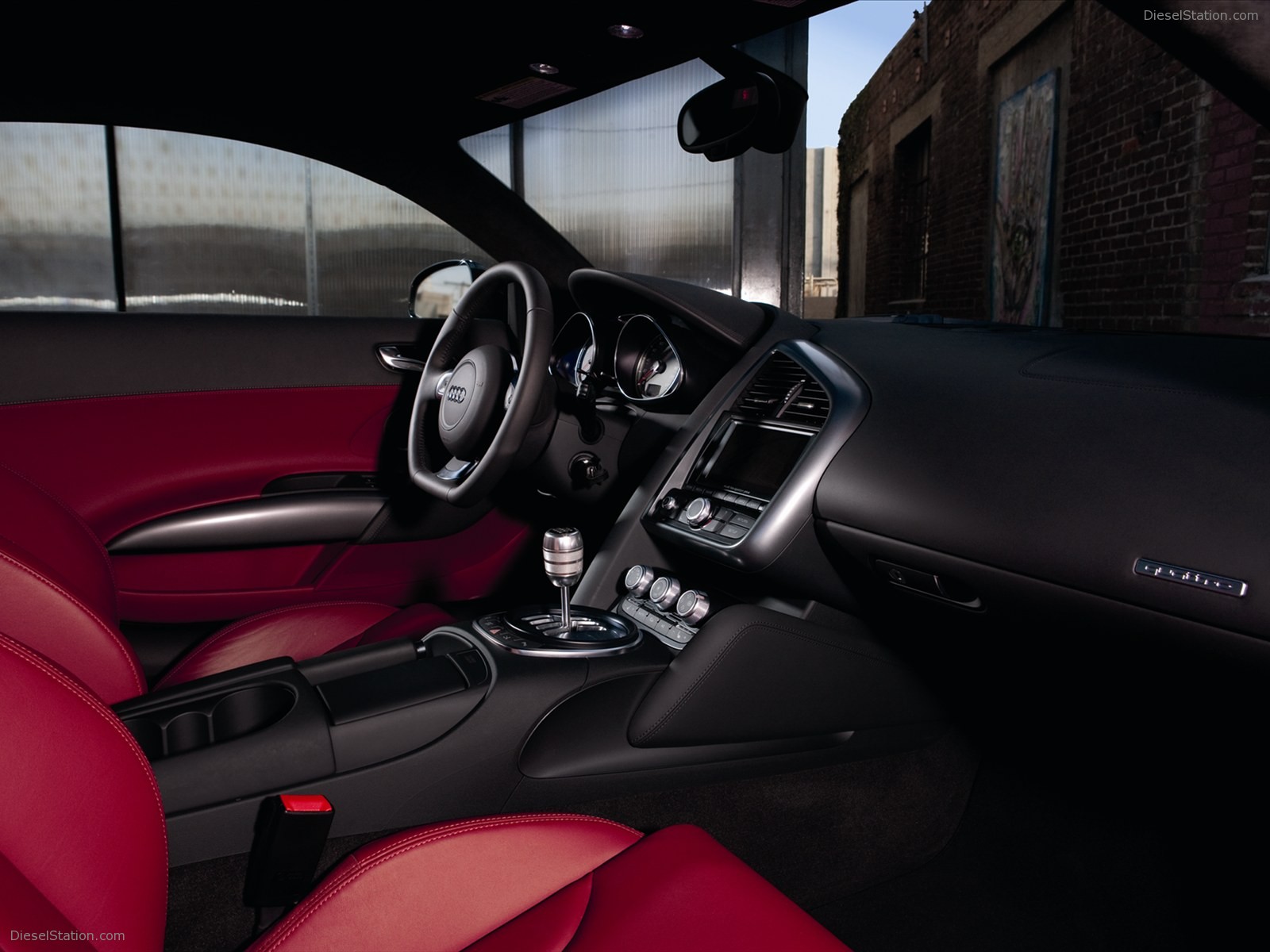 Audi R8 (V8) 4.2 FSI quattro 2011