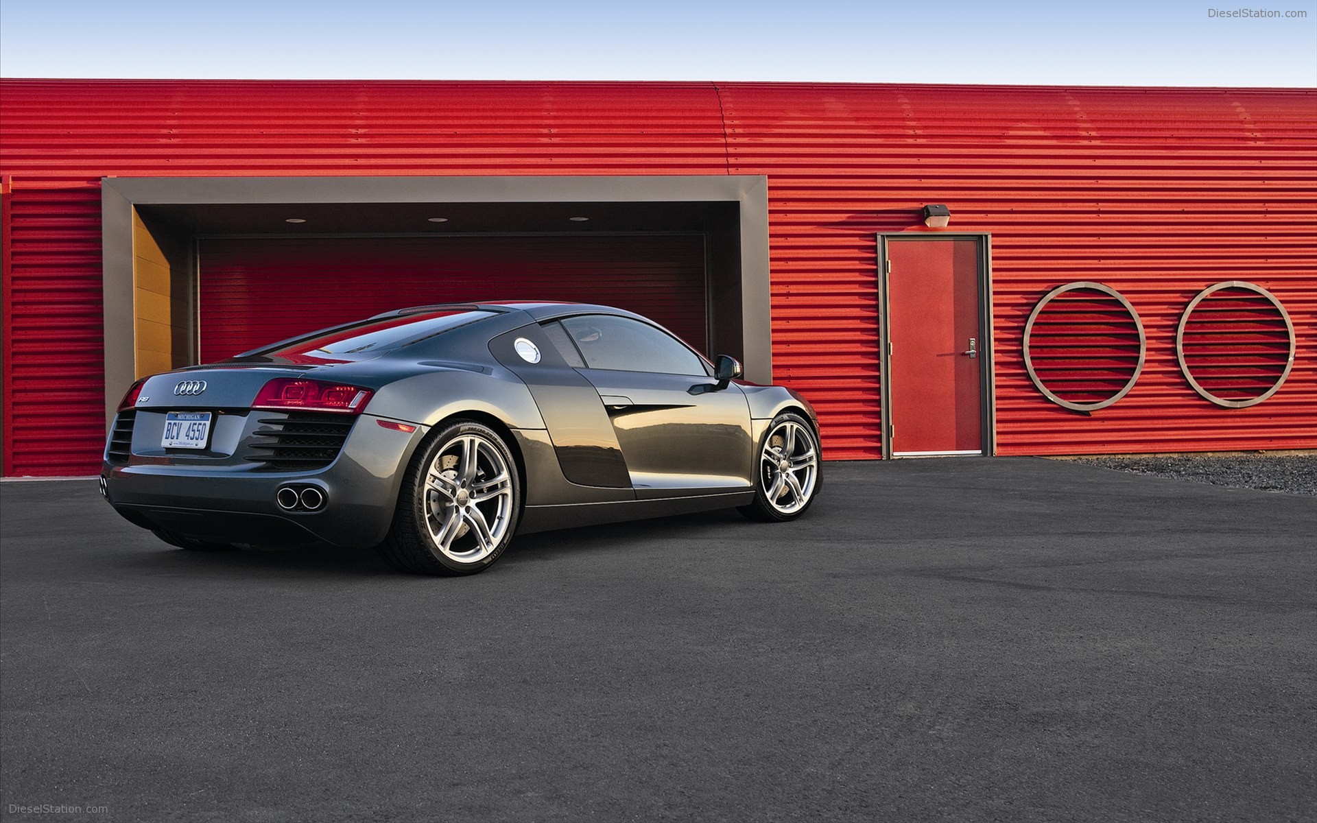 Audi R8 (V8) 4.2 FSI quattro 2011