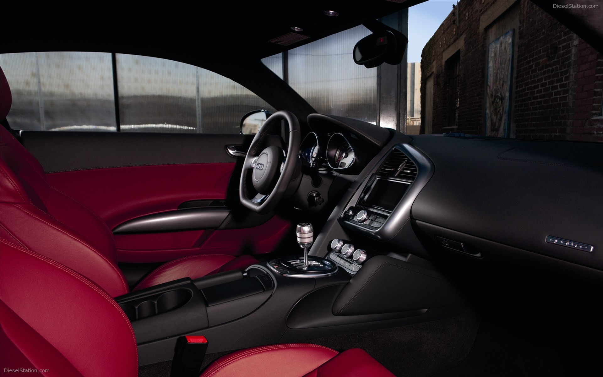 Audi R8 (V8) 4.2 FSI quattro 2011
