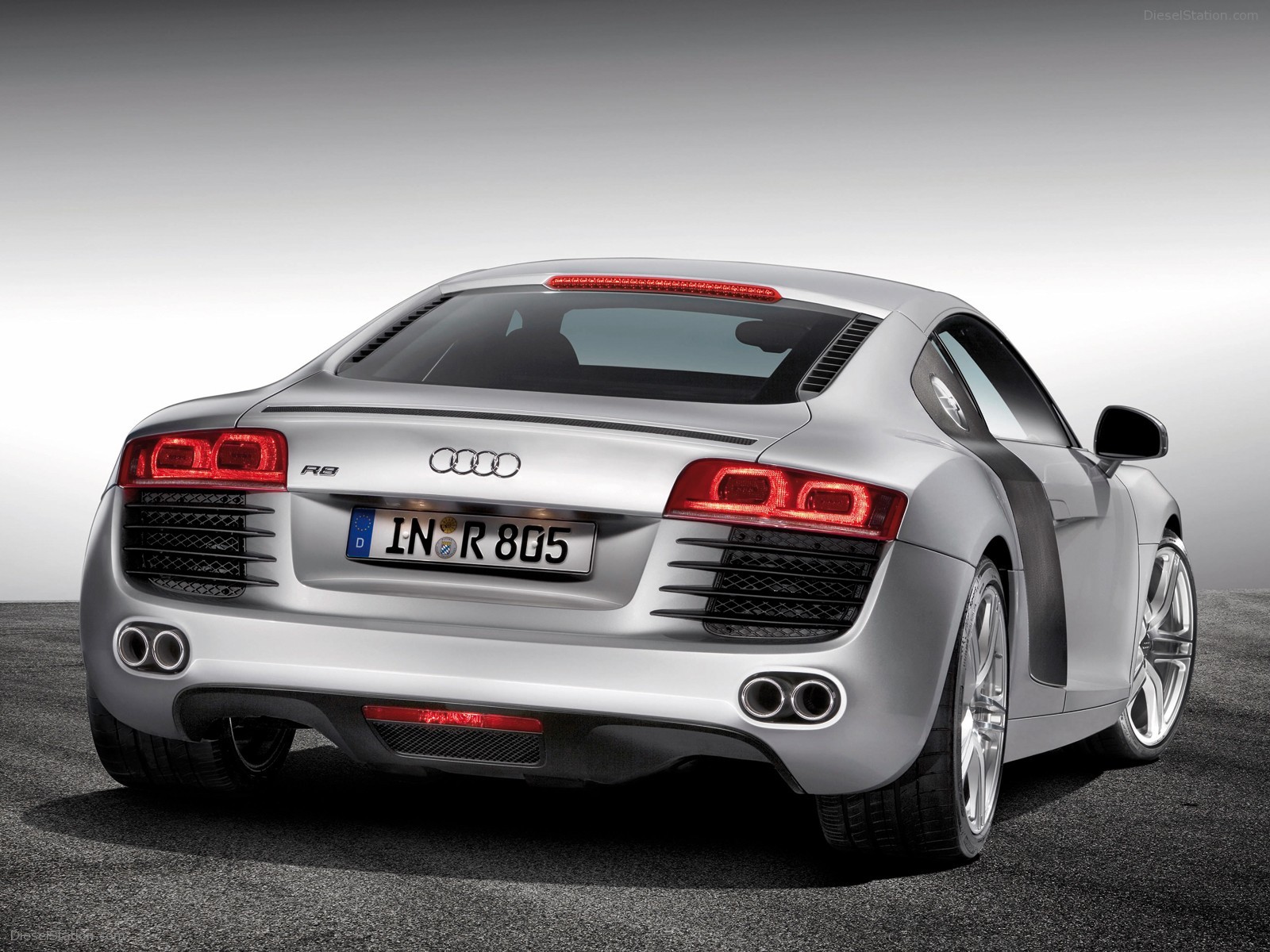 Audi R8