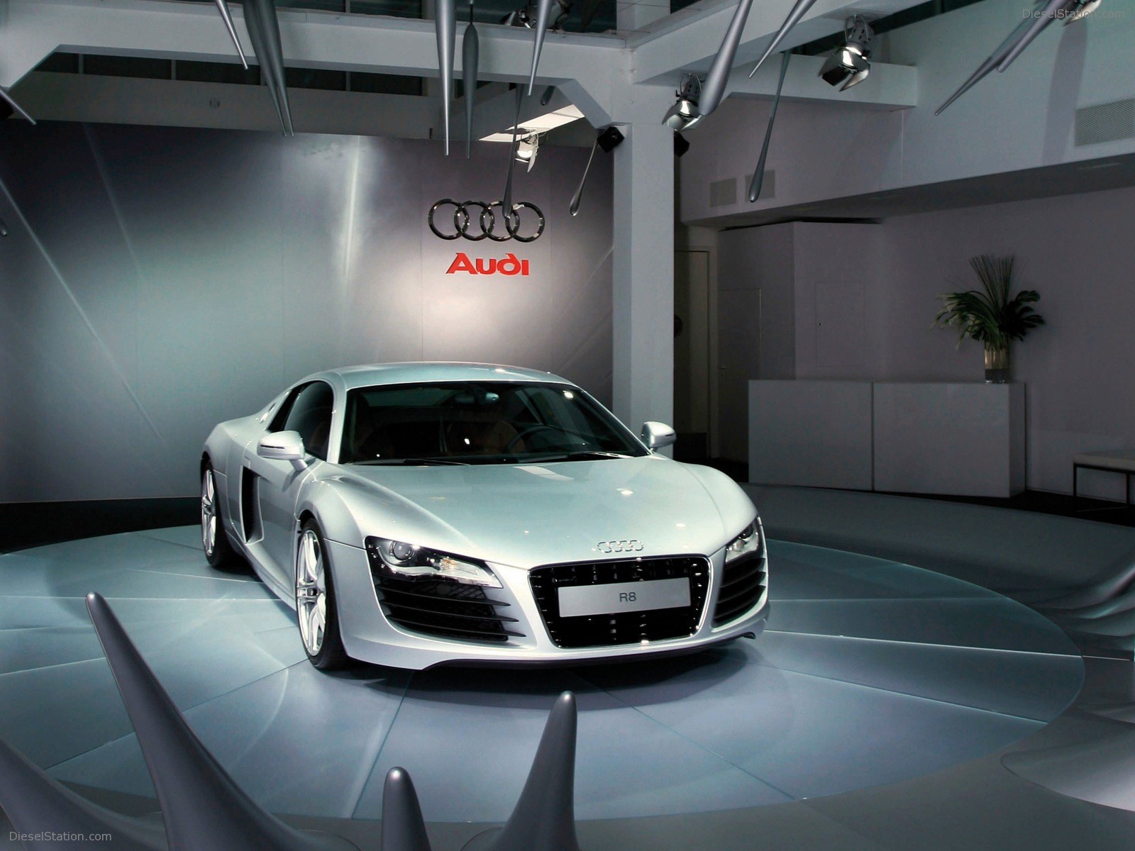 Audi R8