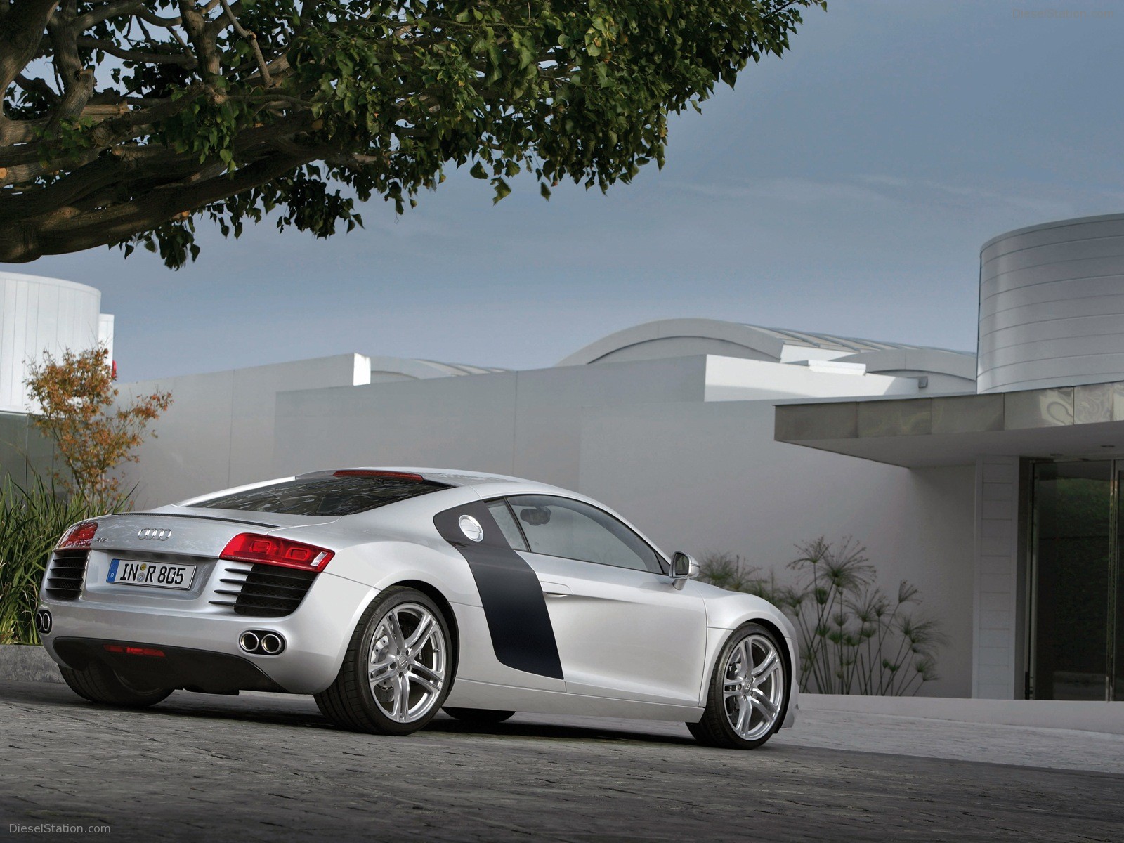 Audi R8
