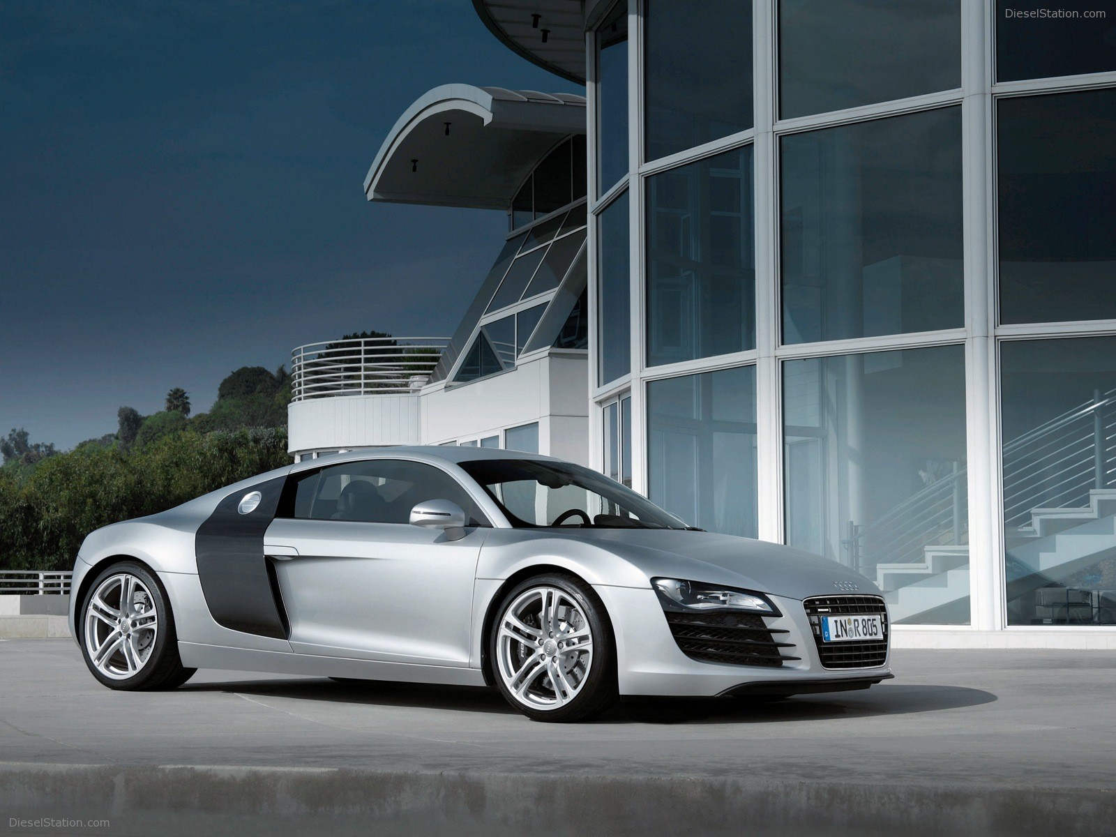 Audi R8