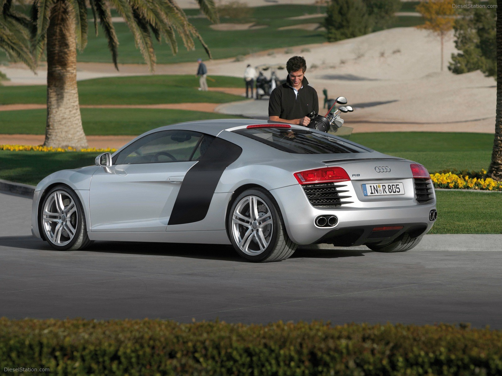 Audi R8