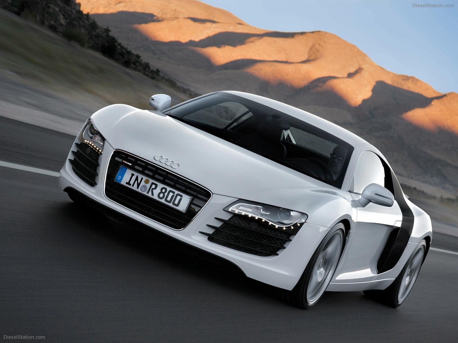 Audi R8