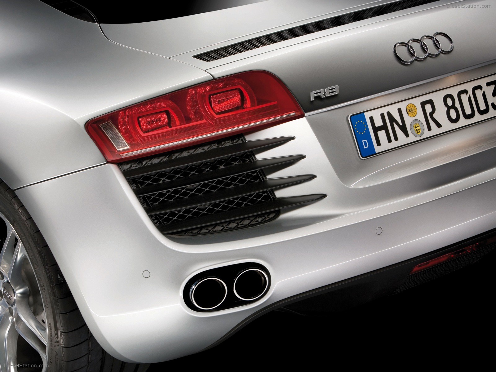 Audi R8