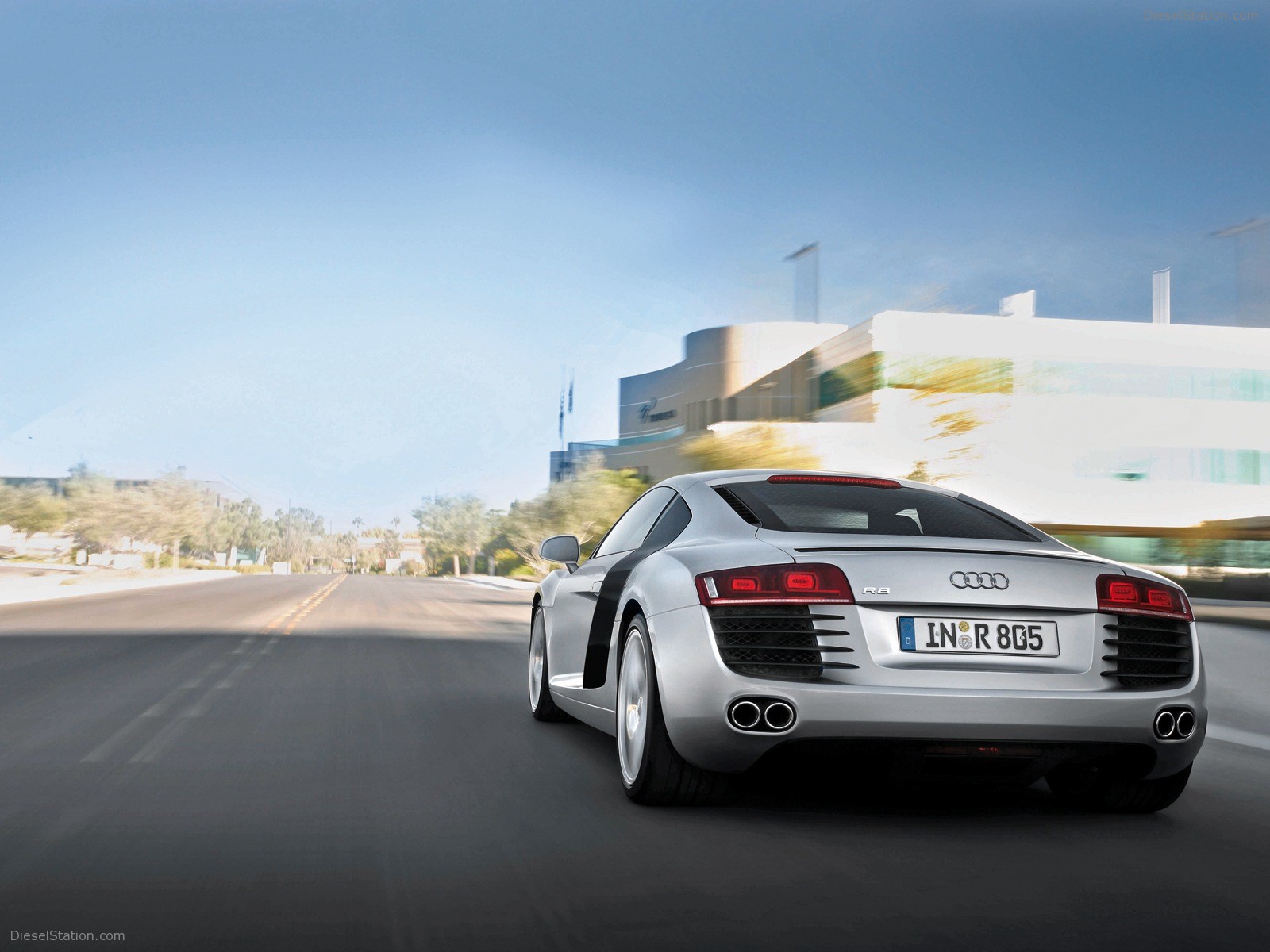Audi R8