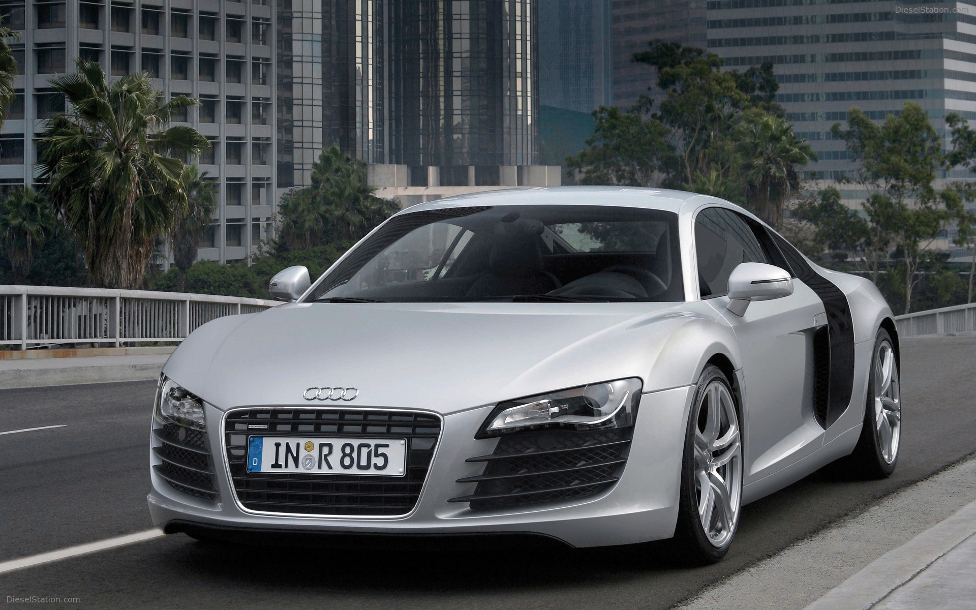 Audi R8