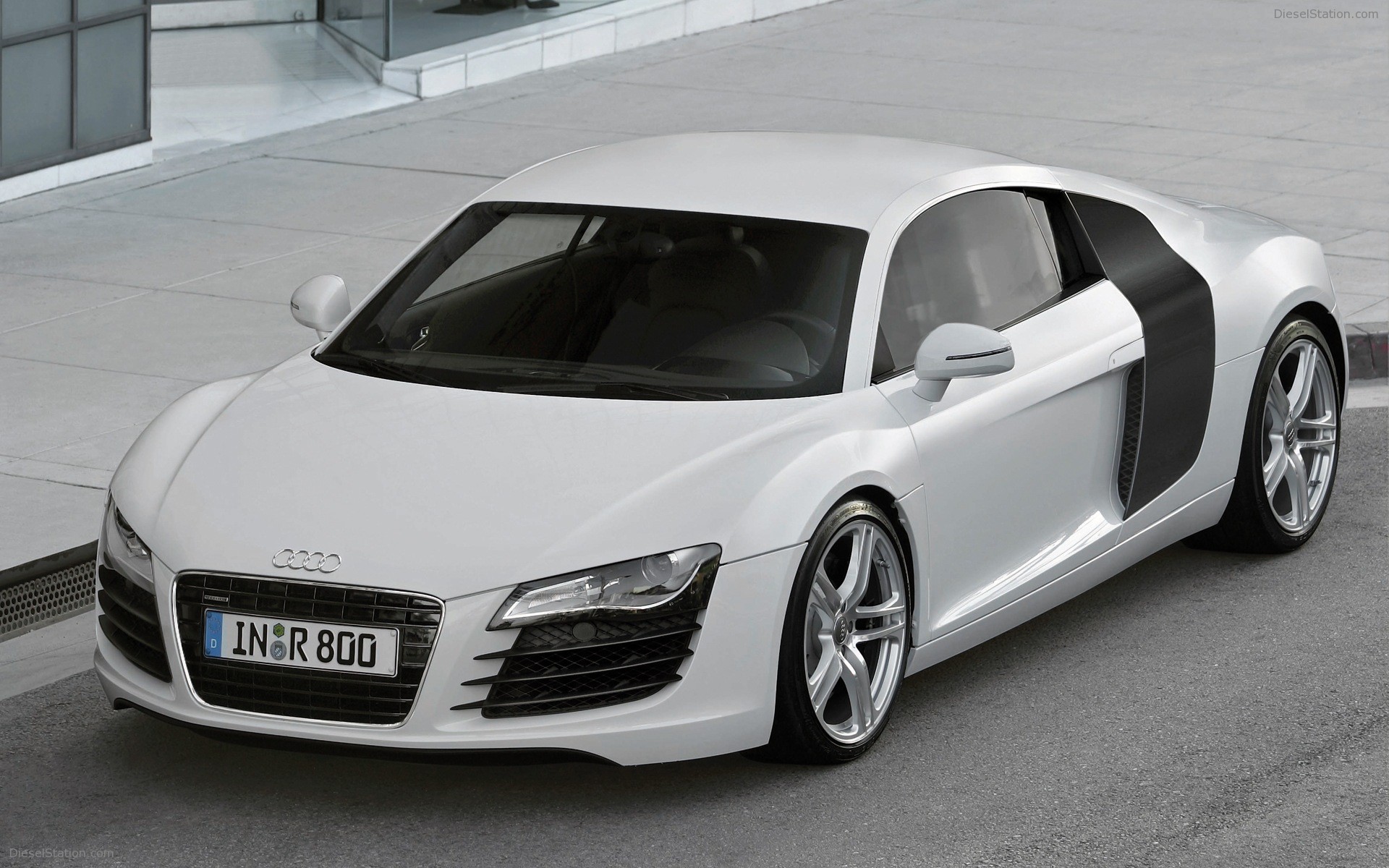 Audi R8