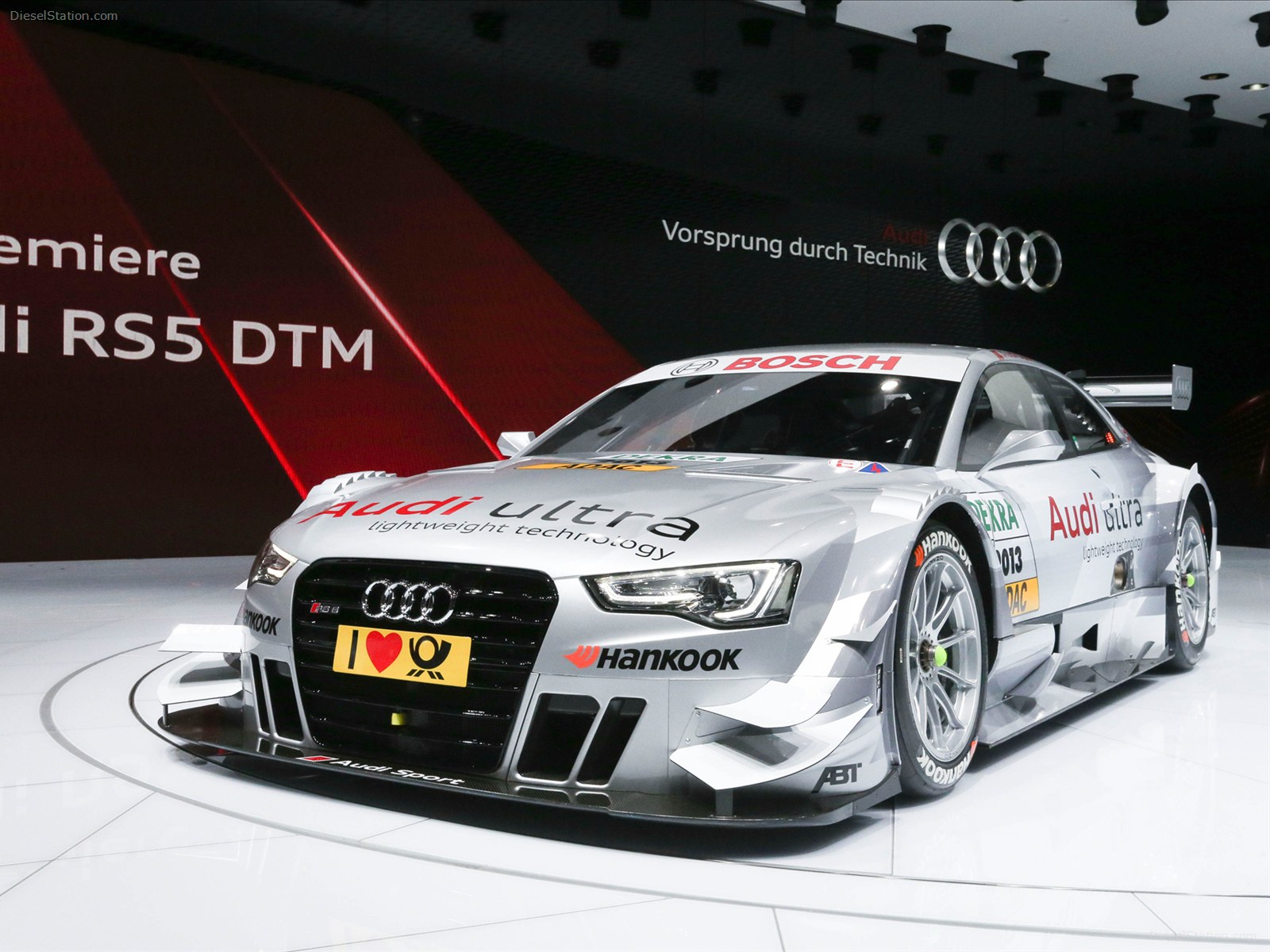 Audi RS 5 DTM 2013