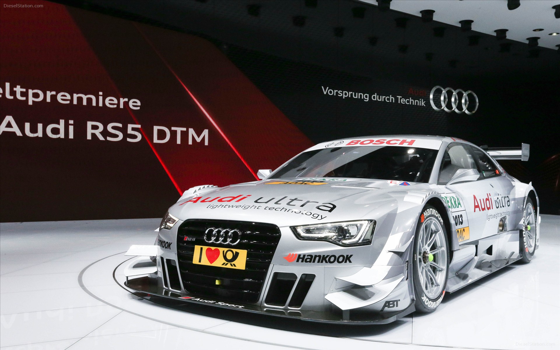 Audi RS 5 DTM 2013