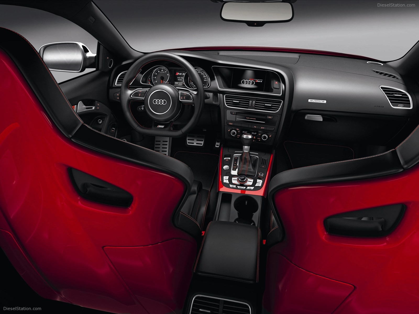 Audi RS5 2012