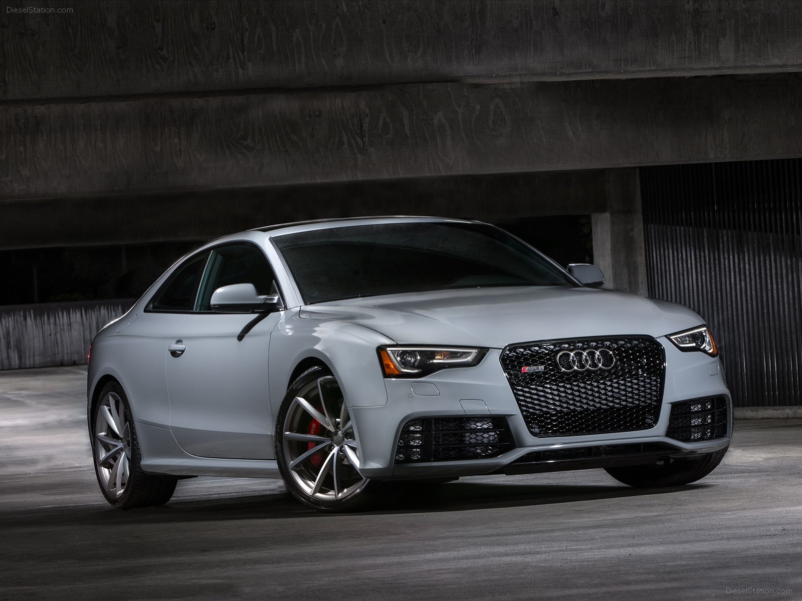 Audi RS5 Coupe Sport Edition 2015