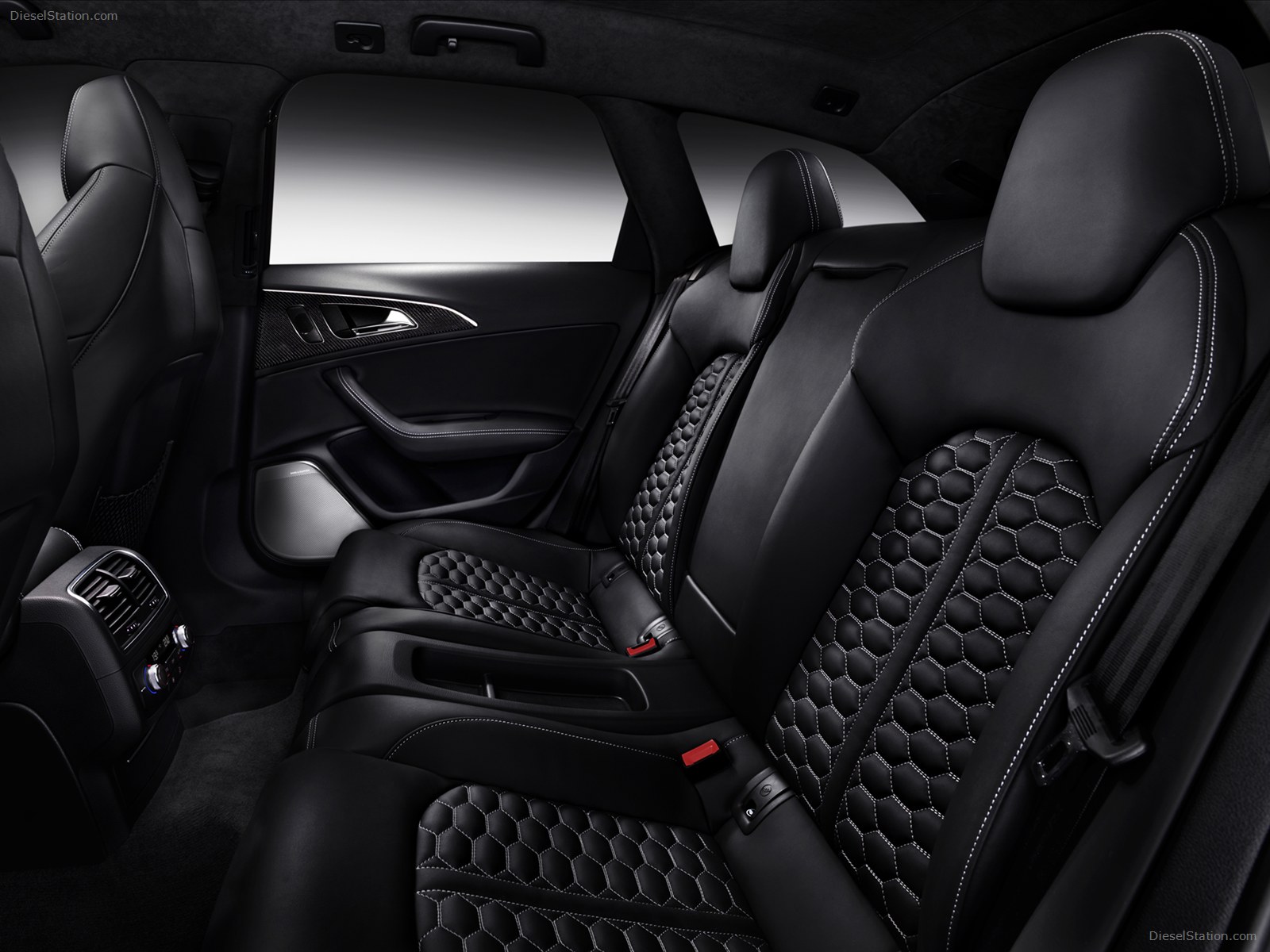 Audi RS6 Avant 2014