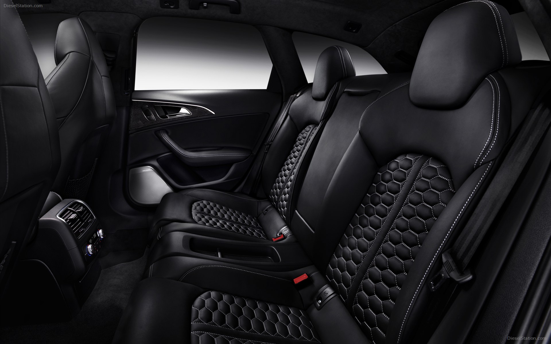 Audi RS6 Avant 2014